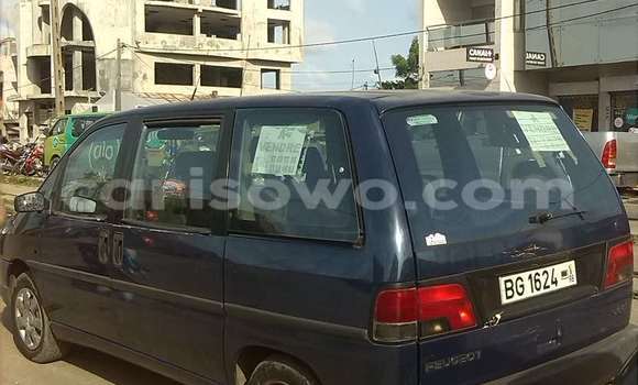 Buy Used Peugeot 806 Blue Car in Cotonou in Benign Buy Used Peugeot 806 Blue Car in Cotonou in Benign