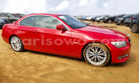 Sayi Na hannu BMW 3–Series Red Mota in Cotonou a Benin Sayi Na hannu BMW 3–Series Red Mota in Cotonou a Benin