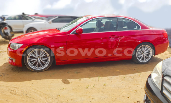 Sayi Na hannu BMW 3–Series Red Mota in Cotonou a Benin Sayi Na hannu BMW 3–Series Red Mota in Cotonou a Benin