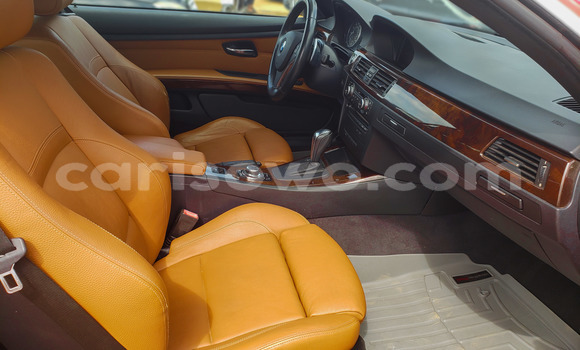 Sayi Na hannu BMW 3–Series Red Mota in Cotonou a Benin Sayi Na hannu BMW 3–Series Red Mota in Cotonou a Benin