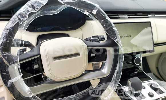 Sayi Na hannu Land Rover Range Rover Vogue Brown Mota in Cotonou a Benin Sayi Na hannu Land Rover Range Rover Vogue Brown Mota in Cotonou a Benin