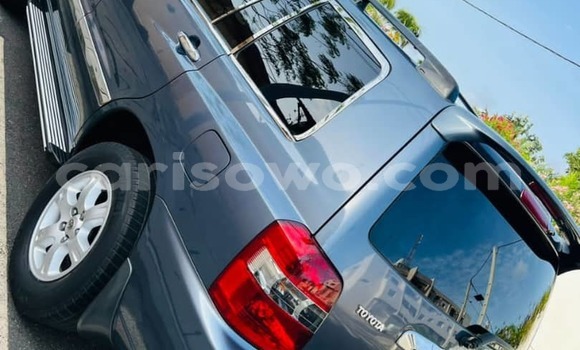 Ra Àlòkù Toyota Highlander Silver Ọkọ̀ in Cotonou ni Benin Ra Àlòkù Toyota Highlander Silver Ọkọ̀ in Cotonou ni Benin