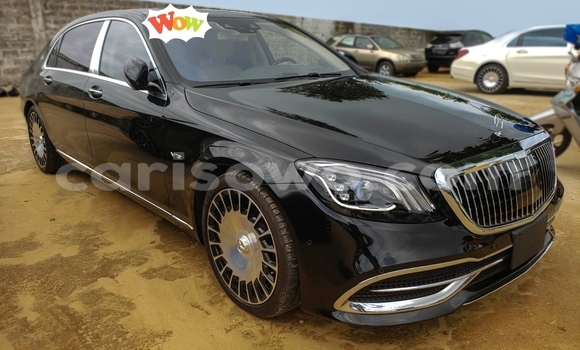 Ra Àlòkù Mercedes-Benz Maybach S-klasse Black Ọkọ̀ in Cotonou ni Benin