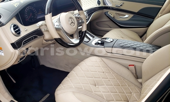 Ra Àlòkù Mercedes-Benz Maybach S-klasse Black Ọkọ̀ in Cotonou ni Benin Ra Àlòkù Mercedes-Benz Maybach S-klasse Black Ọkọ̀ in Cotonou ni Benin