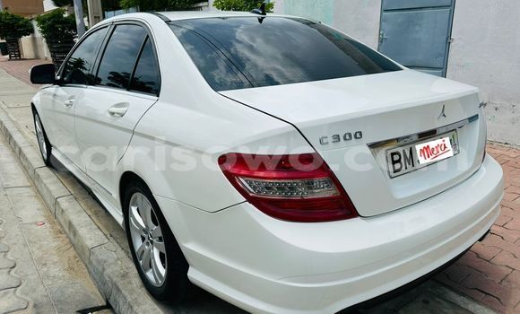 Buy Used Mercedes-Benz C–Class White Car in Cotonou in Benign Buy Used Mercedes-Benz C–Class White Car in Cotonou in Benign
