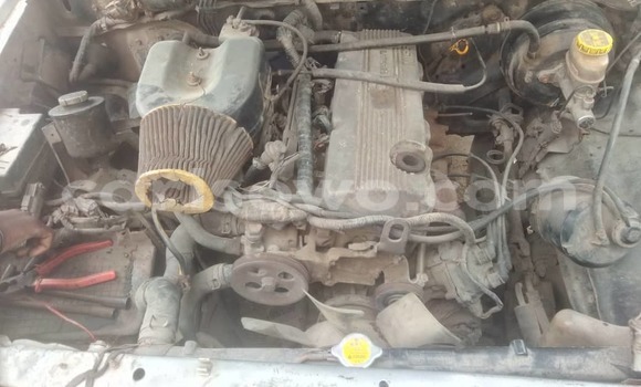 Acheter Occasion Voiture Nissan Frontier Gris à Cotonou, Benin Acheter Occasion Voiture Nissan Frontier Gris à Cotonou, Benin