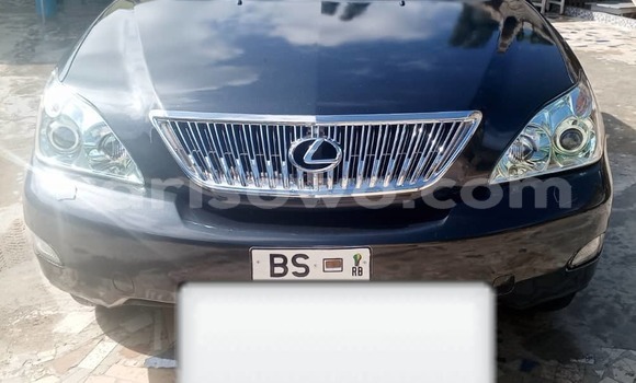 Sayi Na hannu Lexus RX 330 Black Mota in Cotonou a Benin