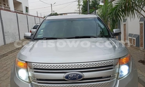 Acheter Occasion Voiture Ford Explorer Gris à Cotonou, Benin