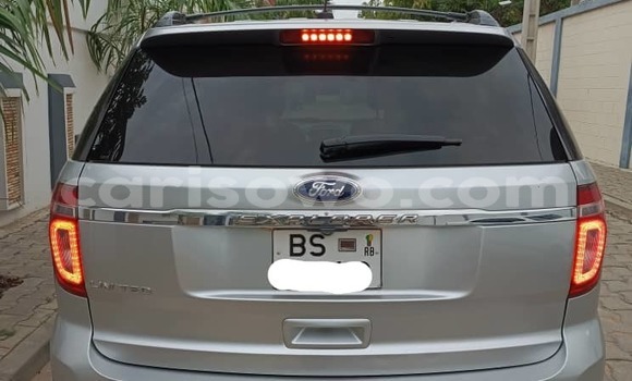 Sayi Na hannu Ford Explorer Azurfa Mota in Cotonou a Benin Sayi Na hannu Ford Explorer Azurfa Mota in Cotonou a Benin