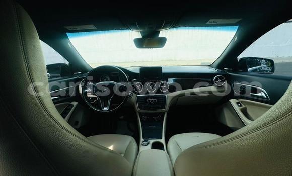 Acheter Occasion Voiture Mercedes-Benz CLA-klasse Noir à Cotonou, Benin Acheter Occasion Voiture Mercedes-Benz CLA-klasse Noir à Cotonou, Benin