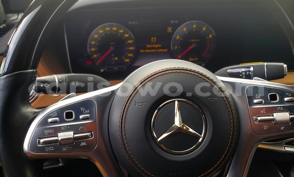 Ra Imported Mercedes-Benz S–Class Black Ọkọ̀ in Cotonou ni Benin Ra Imported Mercedes-Benz S–Class Black Ọkọ̀ in Cotonou ni Benin