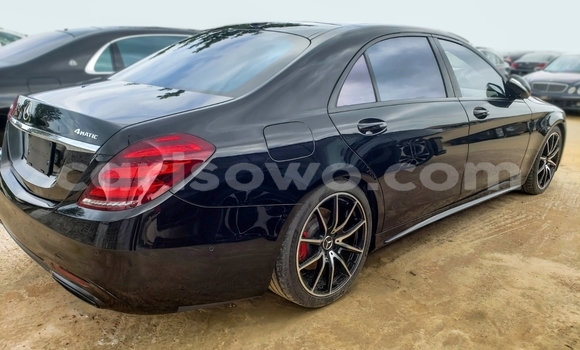 Ra Imported Mercedes-Benz S–Class Black Ọkọ̀ in Cotonou ni Benin Ra Imported Mercedes-Benz S–Class Black Ọkọ̀ in Cotonou ni Benin