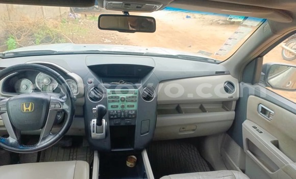 Acheter Occasion Voiture Honda Pilot Gris à Cotonou, Benin Acheter Occasion Voiture Honda Pilot Gris à Cotonou, Benin