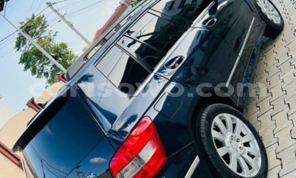 Sayi Na hannu Mercedes-Benz GLK–Class Black Mota in Cotonou a Benin Sayi Na hannu Mercedes-Benz GLK–Class Black Mota in Cotonou a Benin