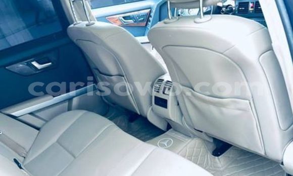 Sayi Na hannu Mercedes-Benz GLK–Class Black Mota in Cotonou a Benin Sayi Na hannu Mercedes-Benz GLK–Class Black Mota in Cotonou a Benin