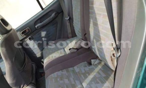 Acheter Occasion Voiture Toyota RAV4 Vert à Cotonou, Benin Acheter Occasion Voiture Toyota RAV4 Vert à Cotonou, Benin