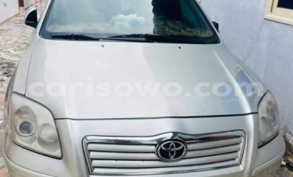 Acheter Occasion Voiture Toyota Avensis Beige à Cotonou, Benin Acheter Occasion Voiture Toyota Avensis Beige à Cotonou, Benin