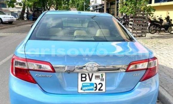 Acheter Occasion Voiture Toyota Camry Bleu à Cotonou, Benin Acheter Occasion Voiture Toyota Camry Bleu à Cotonou, Benin
