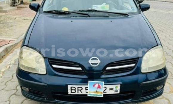 Acheter Occasion Voiture Nissan Tino Noir à Cotonou, Benin Acheter Occasion Voiture Nissan Tino Noir à Cotonou, Benin