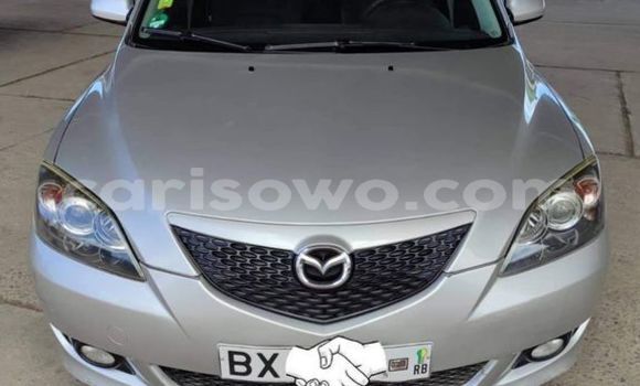 Ra Àlòkù Mazda 3 Miiran Ọkọ̀ in Cotonou ni Benin