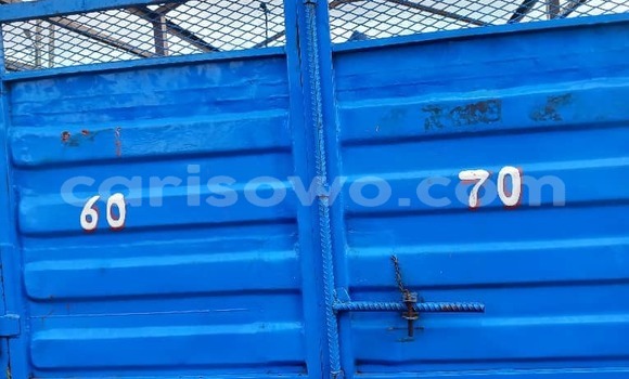 Acheter Occasion Voiture Renault Avantime Bleu à Cotonou, Benin Acheter Occasion Voiture Renault Avantime Bleu à Cotonou, Benin