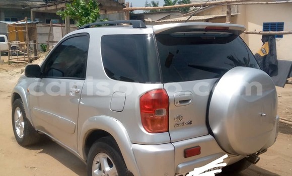 Acheter Occasion Voiture Toyota RAV4 Gris à Cotonou, Benin