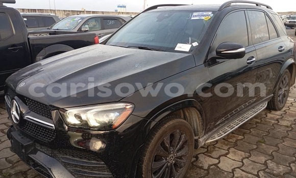 Acheter Occasion Voiture Mercedes-Benz GLE Noir à Cotonou, Benin Acheter Occasion Voiture Mercedes-Benz GLE Noir à Cotonou, Benin