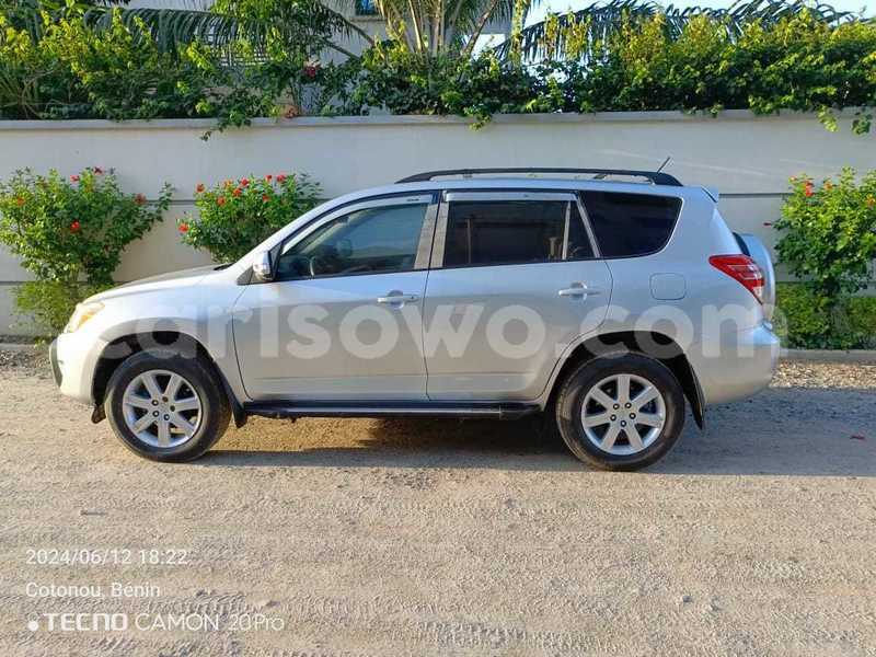 Big with watermark toyota rav4 benin cotonou 20585