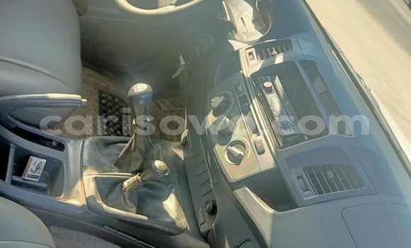 Buy Used Toyota Hilux White Car in Cotonou in Benign Buy Used Toyota Hilux White Car in Cotonou in Benign
