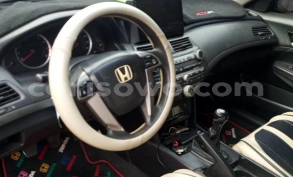 Acheter Occasion Voiture Honda Accord Rouge à Cotonou, Benin Acheter Occasion Voiture Honda Accord Rouge à Cotonou, Benin