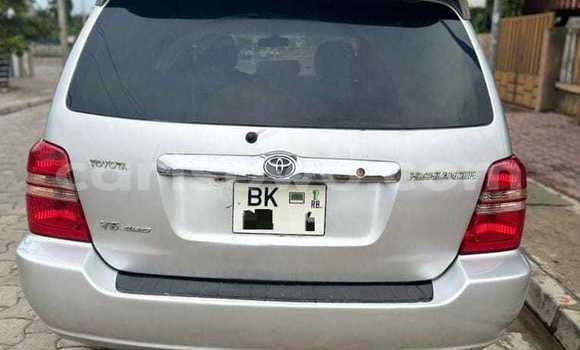 Acheter Occasion Voiture Toyota Highlander Gris à Cotonou, Benin Acheter Occasion Voiture Toyota Highlander Gris à Cotonou, Benin
