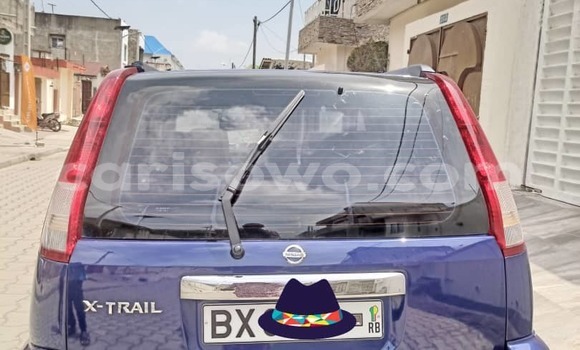 Acheter Occasion Voiture Nissan X–Trail Bleu à Cotonou, Benin Acheter Occasion Voiture Nissan X–Trail Bleu à Cotonou, Benin