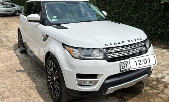 Buy Used Land Rover Range Rover Sport White Car in Cotonou in Benign