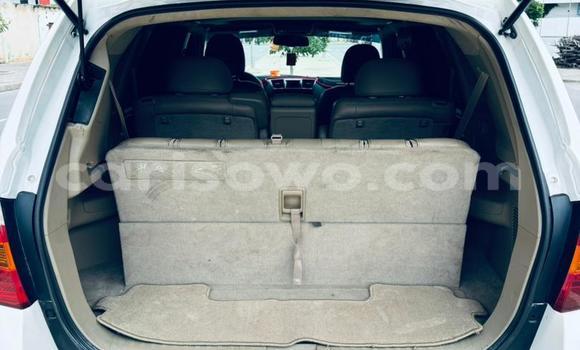 Sayi Na hannu Toyota Highlander White Mota in Cotonou a Benin Sayi Na hannu Toyota Highlander White Mota in Cotonou a Benin