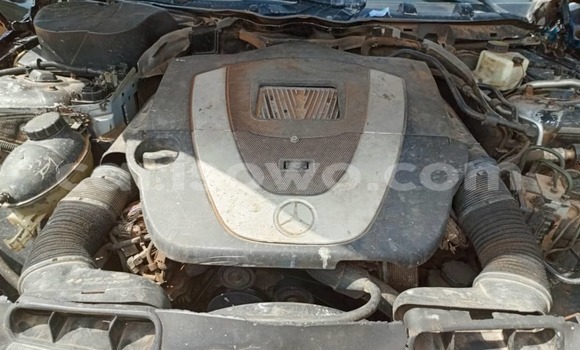 Ra Àlòkù Mercedes-Benz C–Class Black Ọkọ̀ in Cotonou ni Benin Ra Àlòkù Mercedes-Benz C–Class Black Ọkọ̀ in Cotonou ni Benin