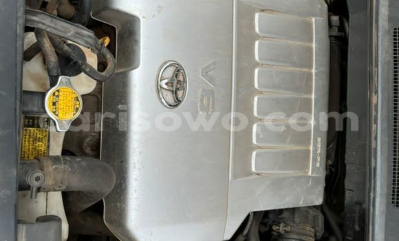 Sayi Na hannu Toyota Highlander White Mota in Cotonou a Benin Sayi Na hannu Toyota Highlander White Mota in Cotonou a Benin