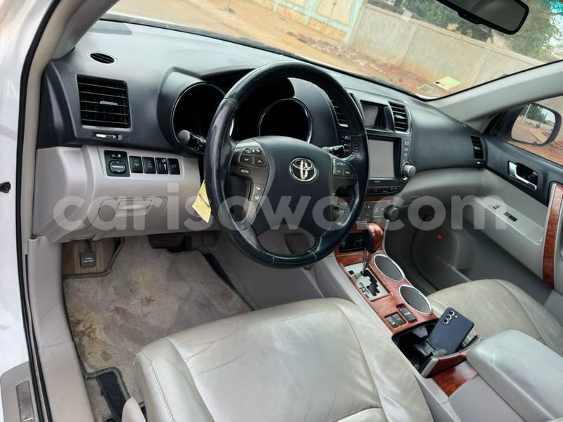 Big with watermark toyota highlander benin cotonou 20605