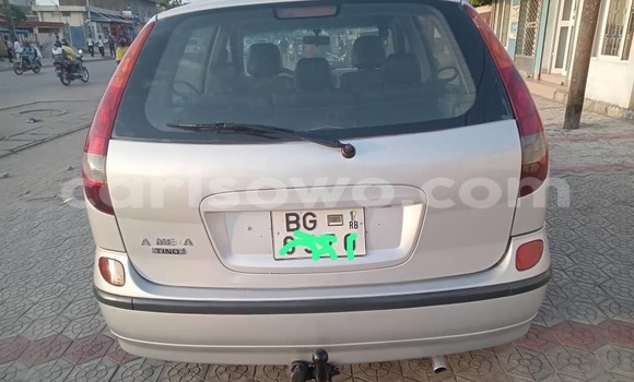 Acheter Occasion Voiture Nissan Almera Tino Gris à Cotonou, Benin Acheter Occasion Voiture Nissan Almera Tino Gris à Cotonou, Benin