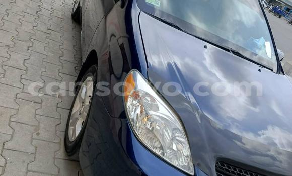 Sayi Na hannu Toyota Matrix Blue Mota in Cotonou a Benin Sayi Na hannu Toyota Matrix Blue Mota in Cotonou a Benin