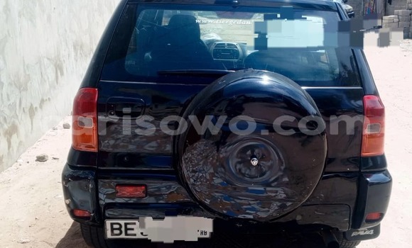 Ra Àlòkù Toyota RAV4 Black Ọkọ̀ in Cotonou ni Benin Ra Àlòkù Toyota RAV4 Black Ọkọ̀ in Cotonou ni Benin