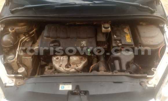 Ra Àlòkù Peugeot 307 Silver Ọkọ̀ in Cotonou ni Benin Ra Àlòkù Peugeot 307 Silver Ọkọ̀ in Cotonou ni Benin