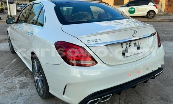 Acheter Occasion Voiture Mercedes-Benz C-Classe Gris à Cotonou, Benin Acheter Occasion Voiture Mercedes-Benz C-Classe Gris à Cotonou, Benin