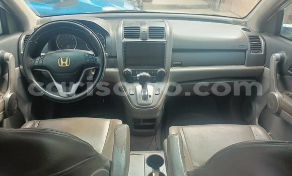 Ra Àlòkù Honda CR–V funfun Ọkọ̀ in Cotonou ni Benin Ra Àlòkù Honda CR–V funfun Ọkọ̀ in Cotonou ni Benin