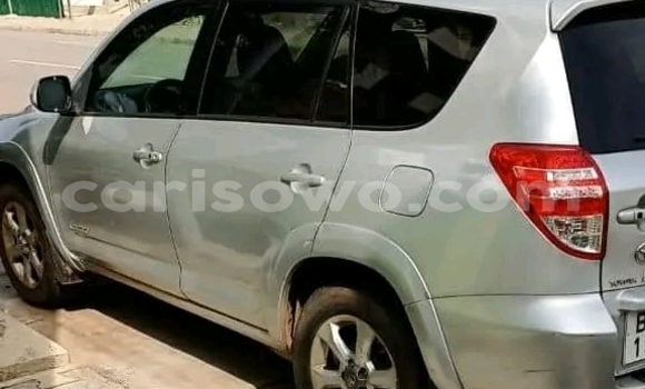 Sayi Na hannu Toyota RAV4 Sauran Mota in Cotonou a Benin Sayi Na hannu Toyota RAV4 Sauran Mota in Cotonou a Benin