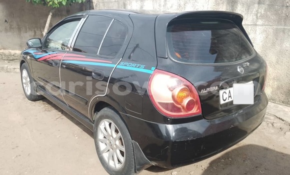 Ra Àlòkù Nissan Almera Black Ọkọ̀ in Cotonou ni Benin
