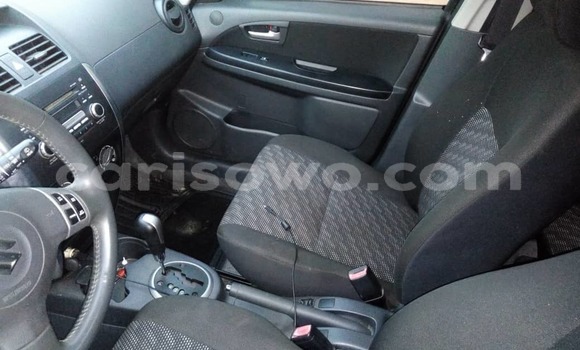 Sayi Na hannu Suzuki SX4 Black Mota in Cotonou a Benin Sayi Na hannu Suzuki SX4 Black Mota in Cotonou a Benin