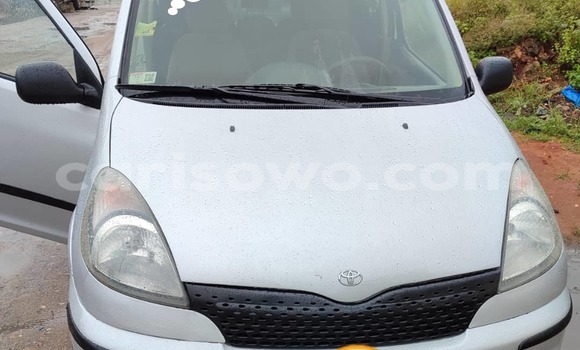 Buy Used Toyota Yaris Verso Silver Car in Cotonou in Benign Buy Used Toyota Yaris Verso Silver Car in Cotonou in Benign