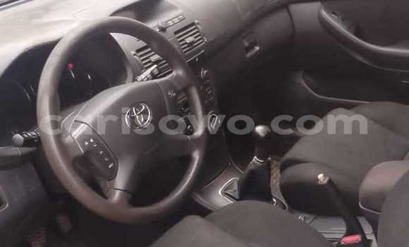 Ra Àlòkù Toyota Avensis Silver Ọkọ̀ in Cotonou ni Benin Ra Àlòkù Toyota Avensis Silver Ọkọ̀ in Cotonou ni Benin