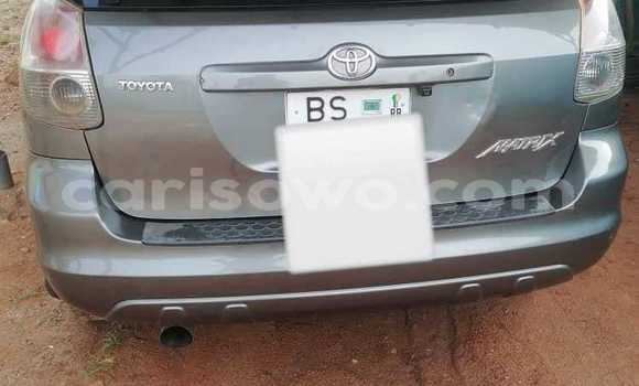 Ra Àlòkù Toyota Matrix Silver Ọkọ̀ in Cotonou ni Benin