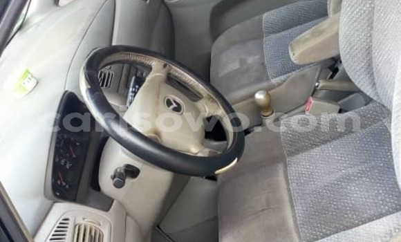 Ra Àlòkù Mazda Premacy Alawọ ewe Ọkọ̀ in Cotonou ni Benin Ra Àlòkù Mazda Premacy Alawọ ewe Ọkọ̀ in Cotonou ni Benin